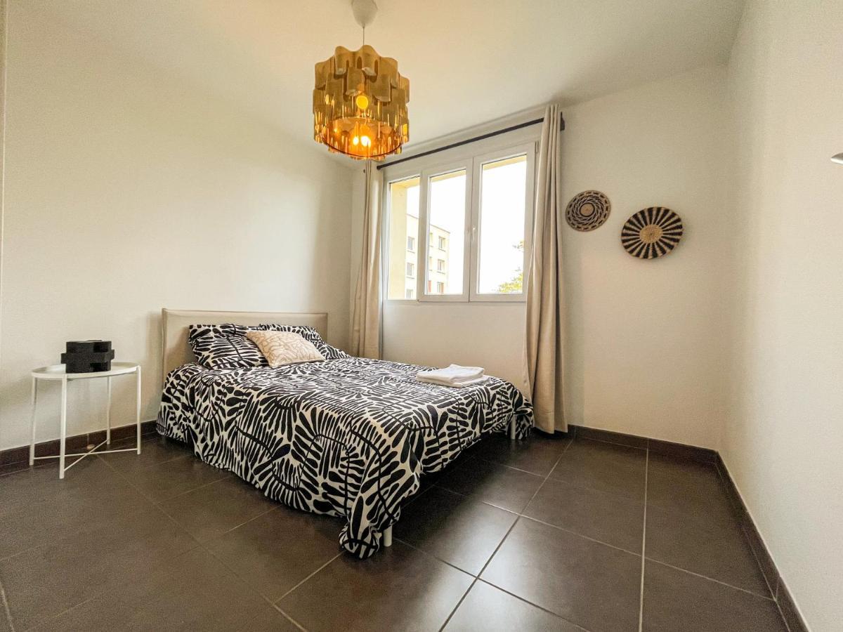 Suite Fanette Venissieux Exterior photo